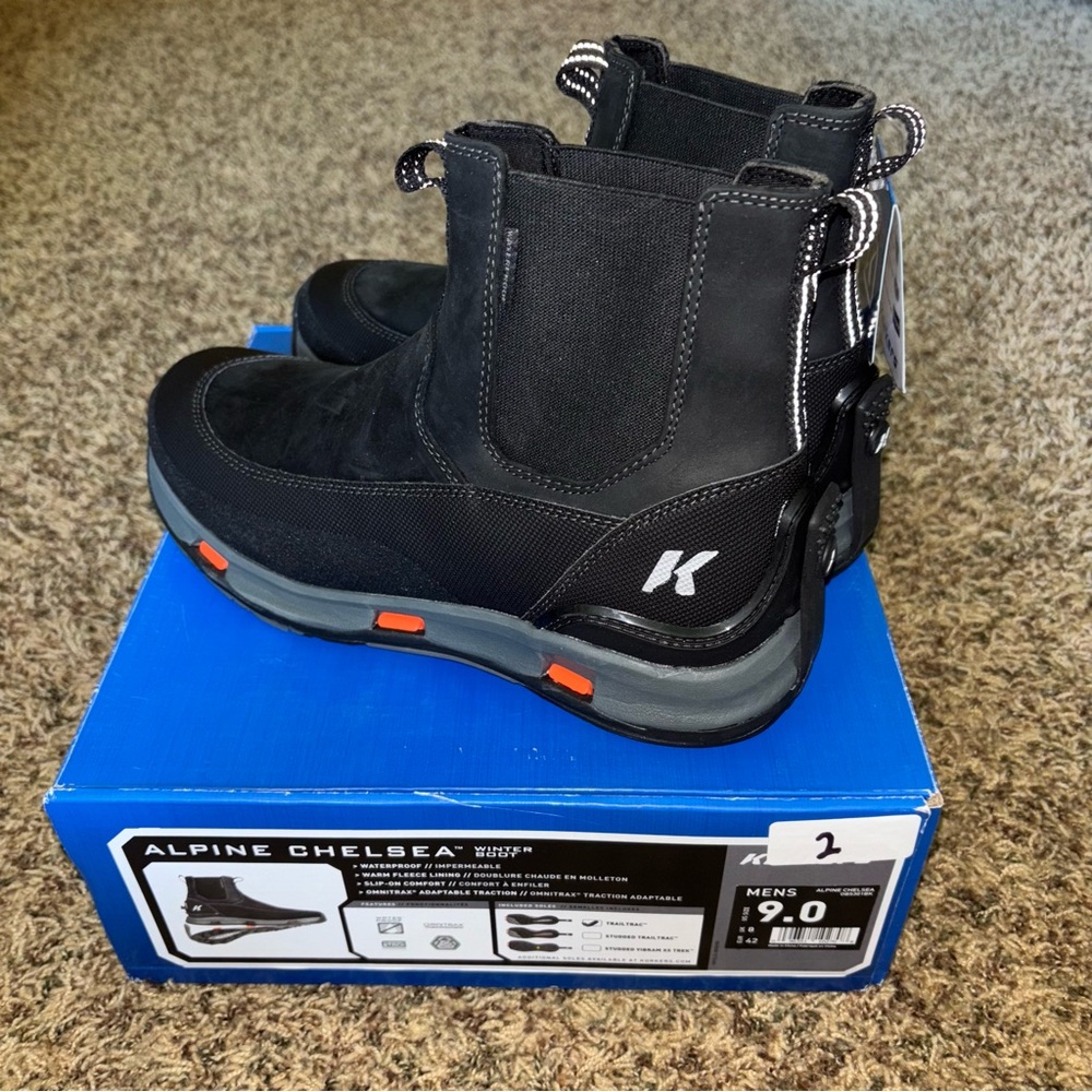 Korkers Men's Alpine Chelsea Outdoor Boots with TrailTrac Sole Black Size 9